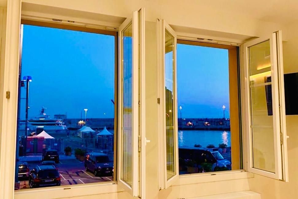 Suite Neptune Nisa Exterior foto