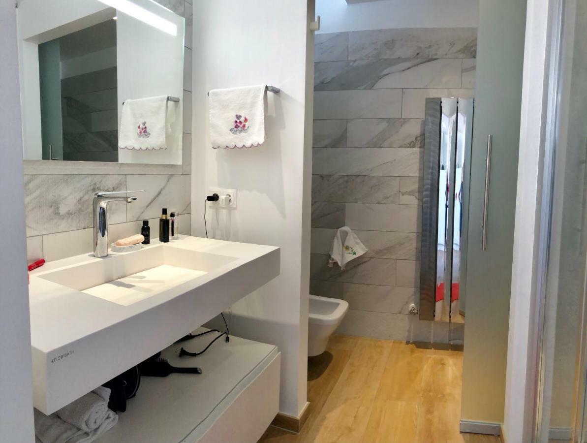 Suite Neptune Nisa Exterior foto